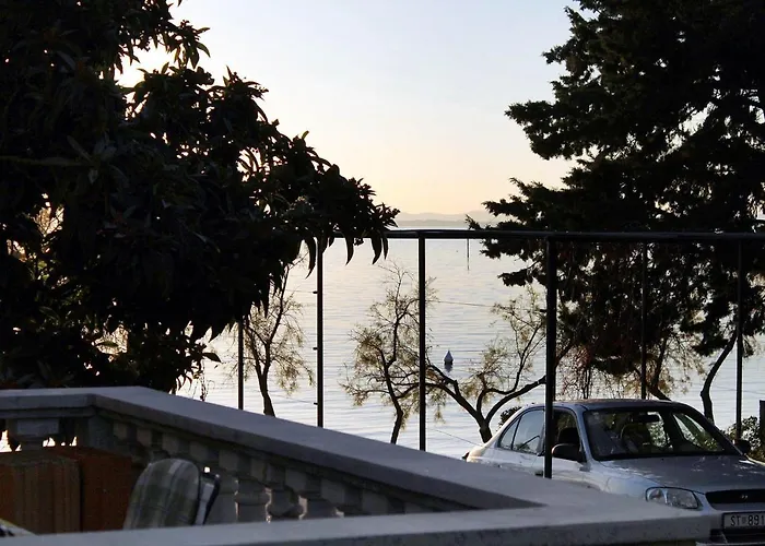 By The Sea - Diklo - 5925 *